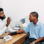 ZÂMBET FRUMOS, ÎNCREDERE ÎN SINE ȘI CALITATEA VIEȚII: IMPACTUL IMPLANTURILOR DENTARE ȘI FAST & FIXED