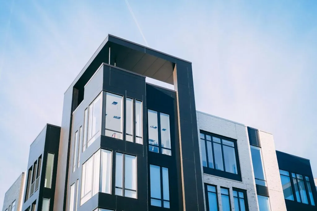 Photo Tendințe în designul arhitectural contemporan: De la minimalism la arhitectură organică