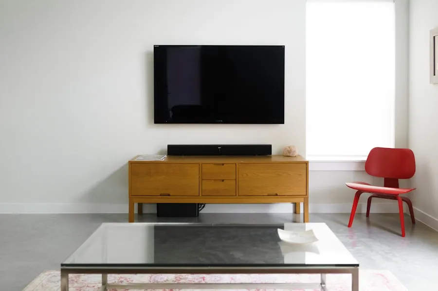 Photo "How to choose your furniture based on the room dimensions for a balanced arrangement"