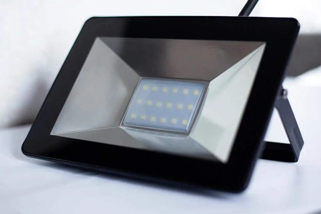 5 utilizări la care nu te-ai fi gândit pentru un proiector LED